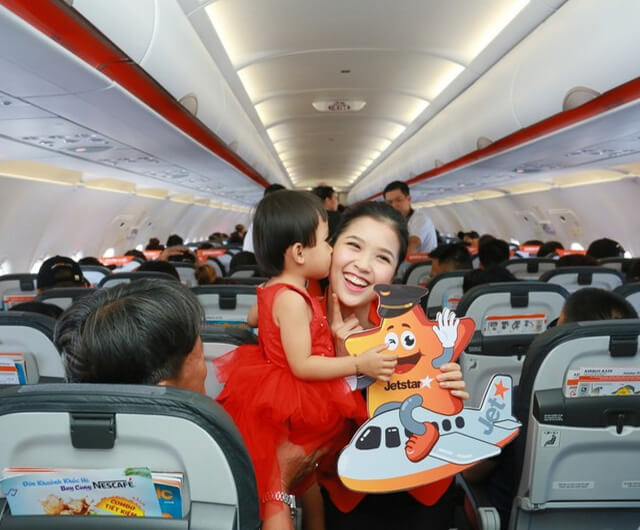 Dat ve may bay Jetstar tai Godiva Travel de nhan nhieu uu dai hap dan